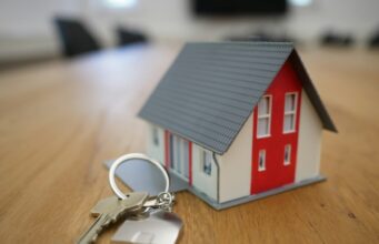 Creative Solutions for Selling a House Quickly in Any Market buy home