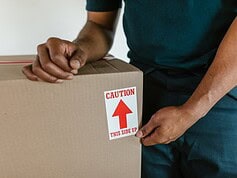 Avoiding Common Pitfalls When Hiring Full-Service Movers
