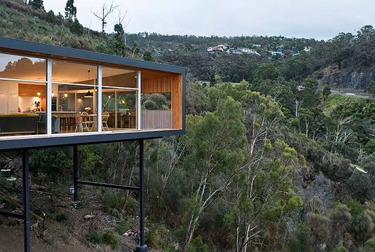 How to Future-Proof Your Home Against Extreme Weather Events Using Modern Materials